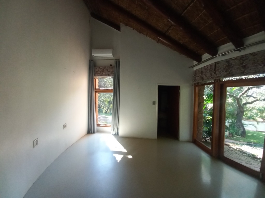 5 Bedroom Property for Sale in Broederstroom North West